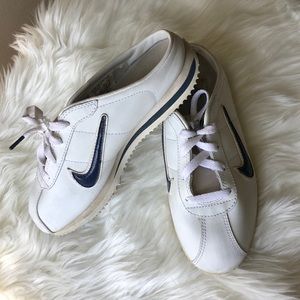 Vintage Slip On Nike Sneakers